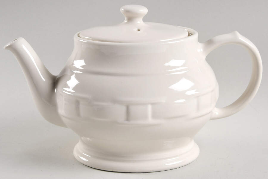 Woven Traditions Ivory Teapot & Lid by Longaberger-1