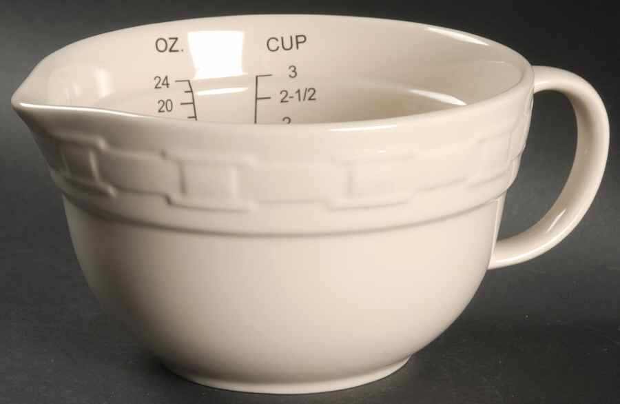 Woven Traditions Ivory Measuring Cup by Longaberger-1
