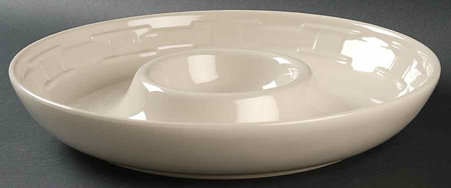 Woven Traditions Ivory 1 Piece Chip & Dip by Longaberger-1