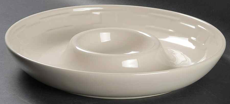 Woven Traditions Ivory 1 Piece Chip & Dip by Longaberger-1