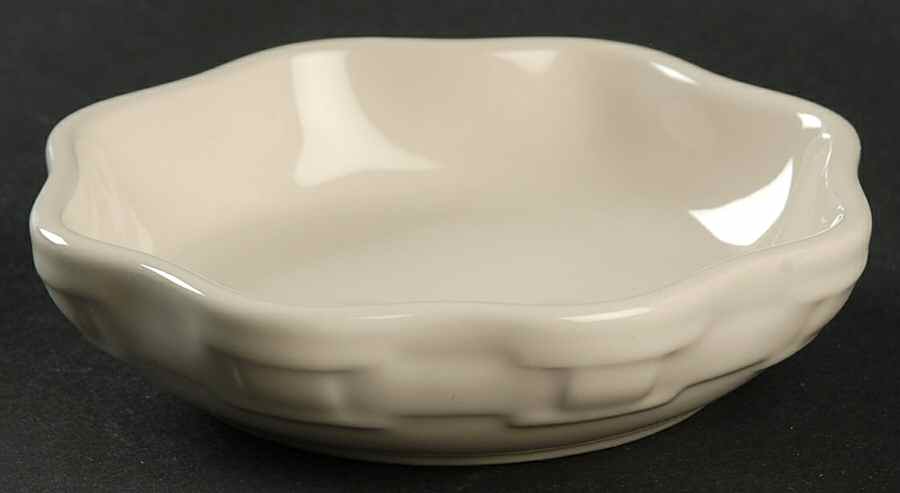 Woven Traditions Ivory Garlic Baker No Lid by Longaberger-1