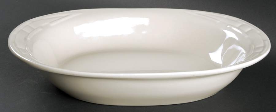 Woven Traditions Ivory 13" Oval Baker by Longaberger-1