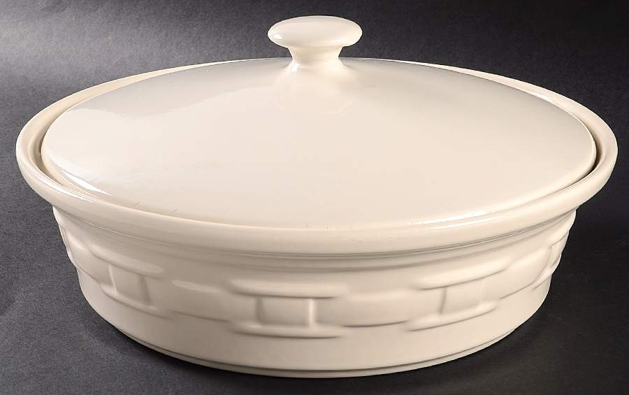 Woven Traditions Ivory 2 Qt Round Covered Casserole by Longaberger-1
