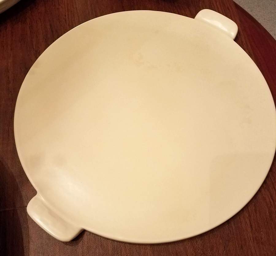 Woven Traditions Ivory Round Pizza Baking Stone by Longaberger-1