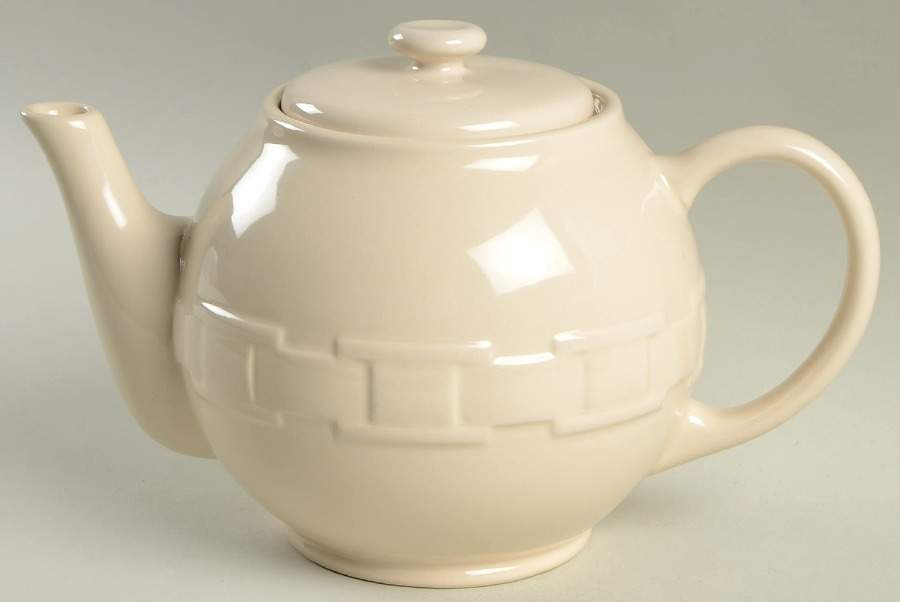 Woven Traditions Ivory Teapot & Lid by Longaberger-1