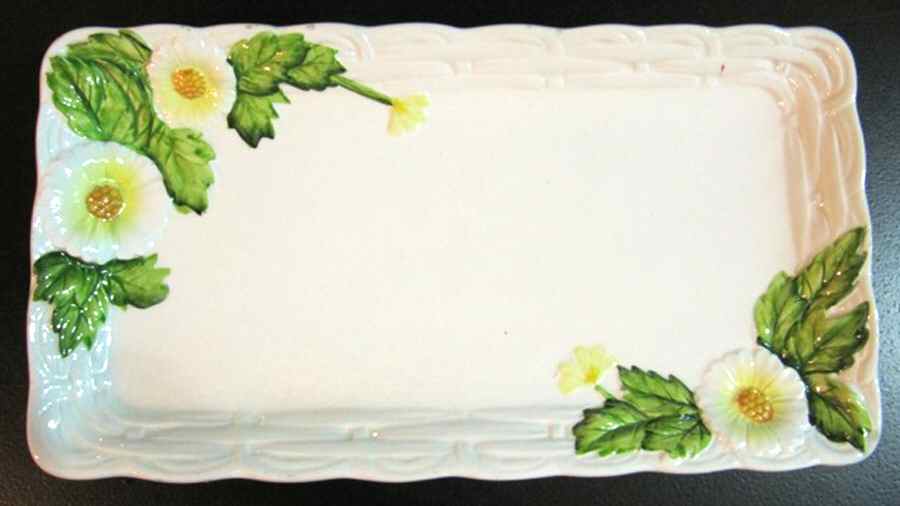 Rustic Daisy Rectangular Tray 11" by Lefton-1