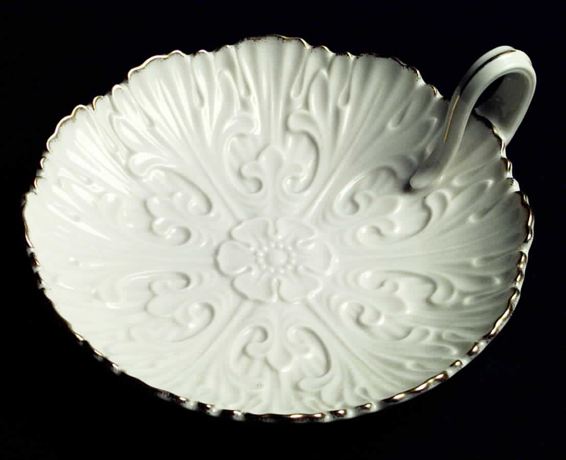 Candlewick Collection Handled Server by Lenox-1