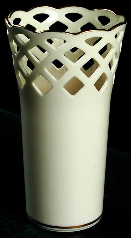 Wicker Collection 6" Vase by Lenox-1