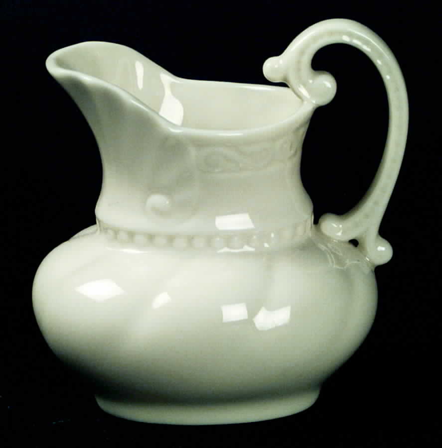Colonial Collection Creamer by Lenox-1