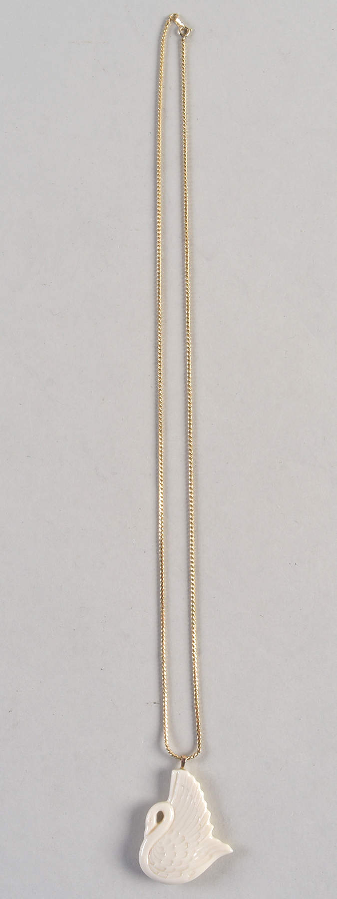 Swan Col Crm (Nt, Opentail, Gold Stamp) Goldplate Necklace with Pendant by Lenox-1