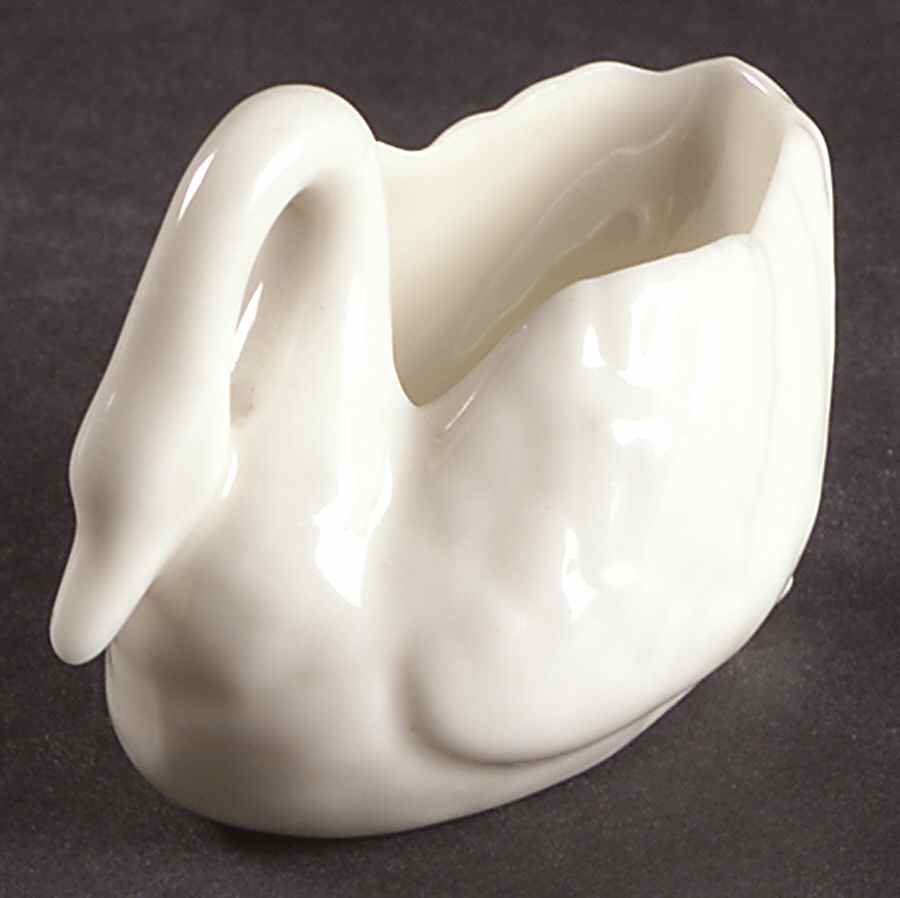 Swan Col Crm (Notrim, Closetail, Green Stamp) Salt Dip by Lenox-1