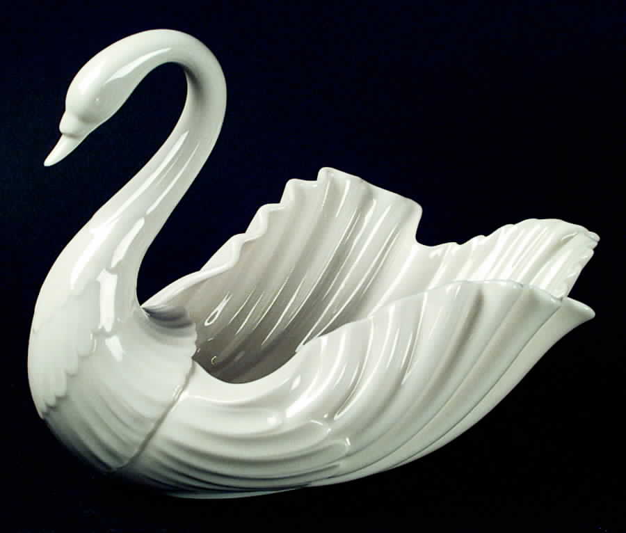 Swan Col Crm (Notrim, Opentail, Green stamp) 6" Swan Form Bowl by Lenox-1