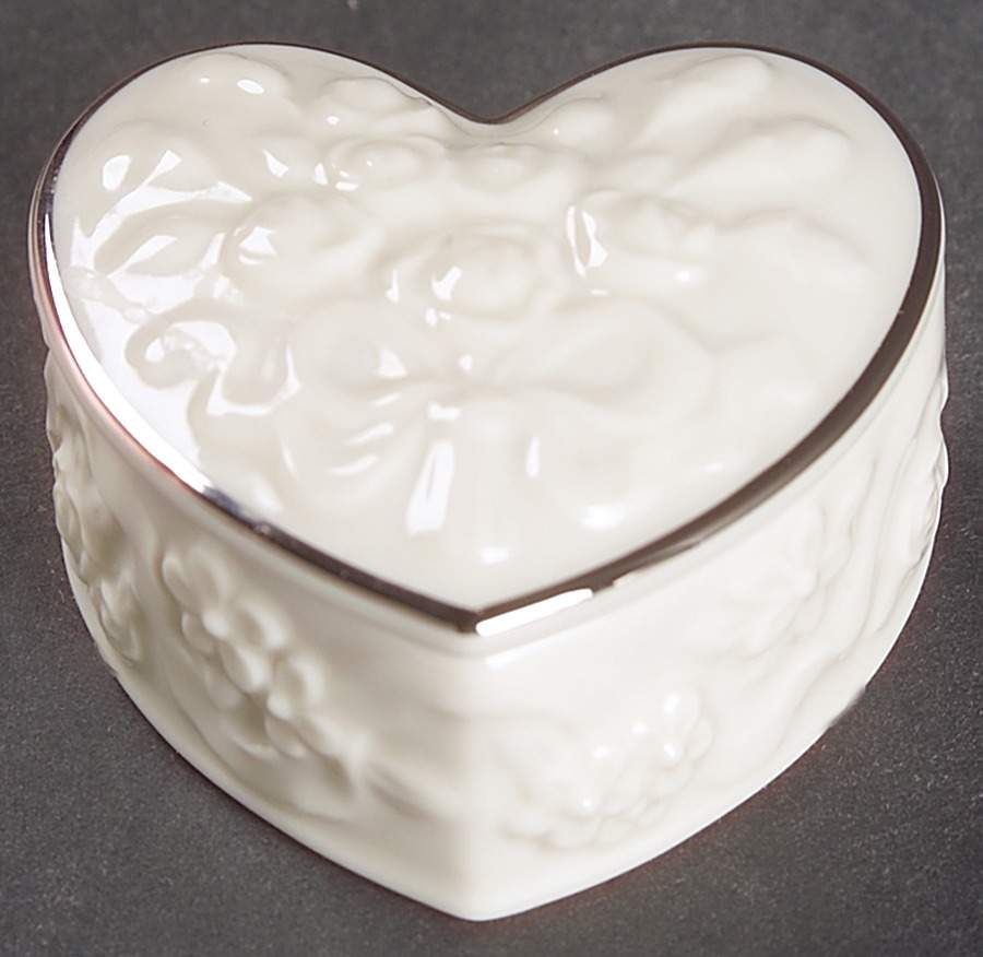 Wedding Promises Collection Heart Shape Box & Lid by Lenox-1