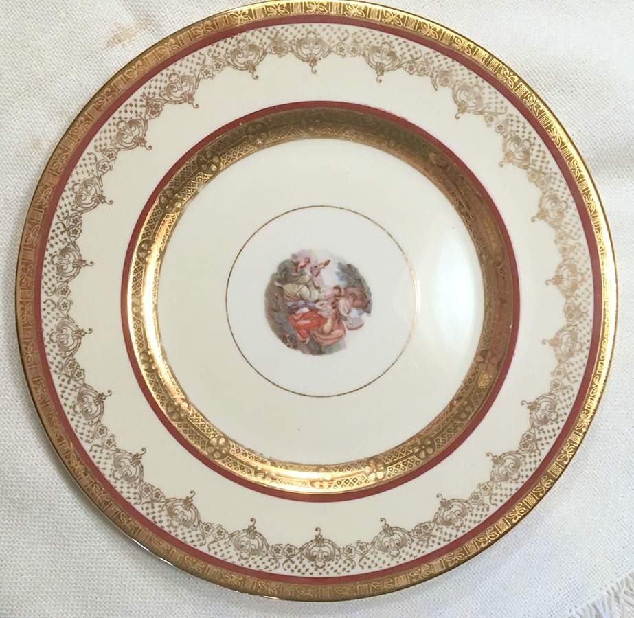 LP6 Dinner Plate by La Petite China-1