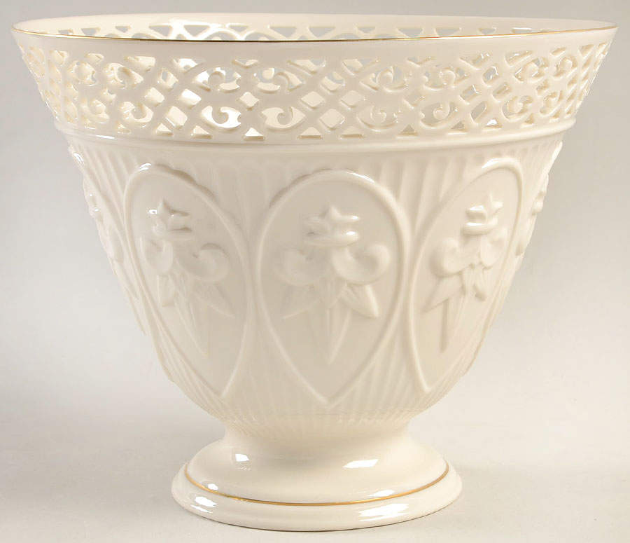 Matelasse Centerpiece by Lenox-1