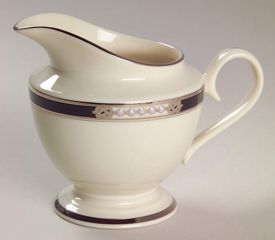 Hancock Platinum (Ivory) Creamer by Lenox-1