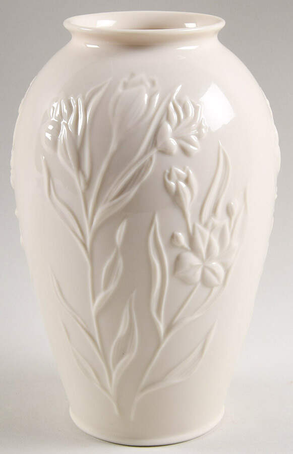Masterpiece Collection 8" Vase by Lenox-1