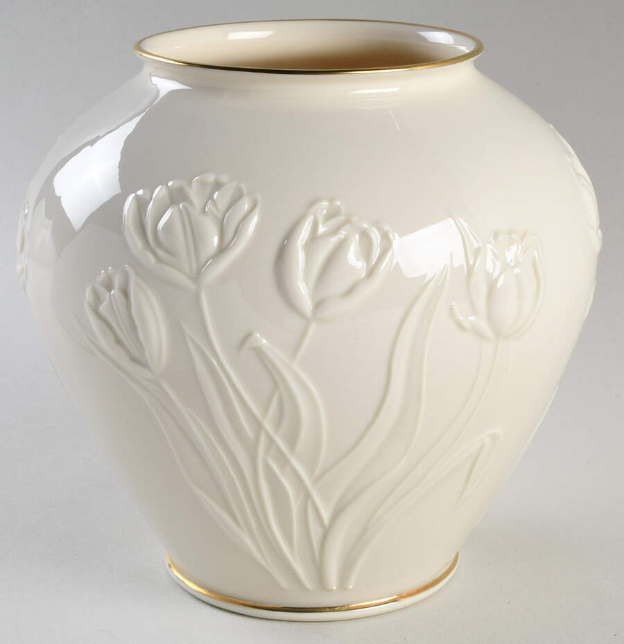 Masterpiece Collection Globe Vase by Lenox-1