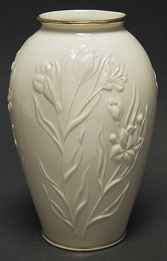 Masterpiece Collection 8" Vase by Lenox-1