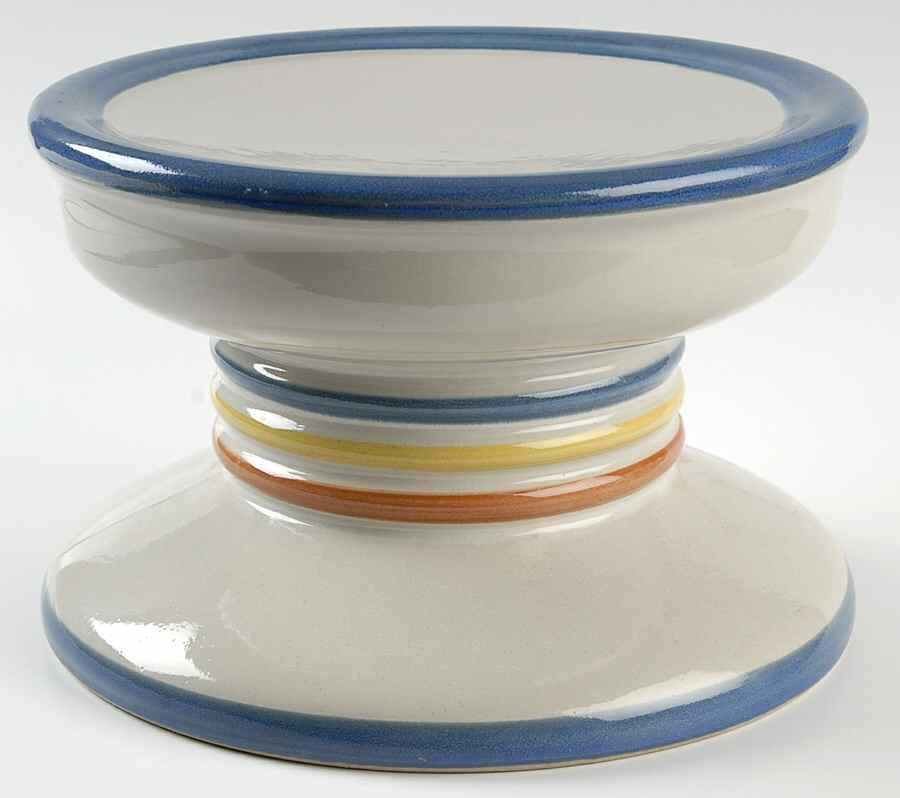 Twelve Days of Christmas 9" Diameter Pedestal Cake Stand by Louisville-1