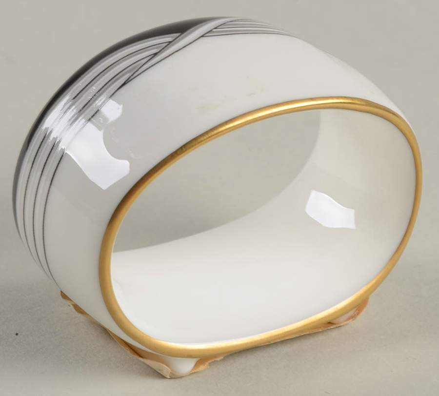 Erica (Japan Backstamp Mark) Napkin Ring by Lenox-1