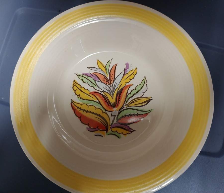 Hollywood 8" Round Vegetable Bowl by Leigh Potters-1