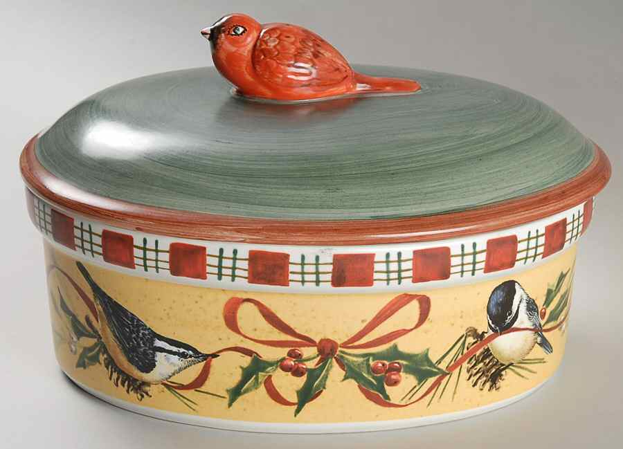 Winter Greetings 1.5 Quart Buffet Server & Lid by Lenox-1