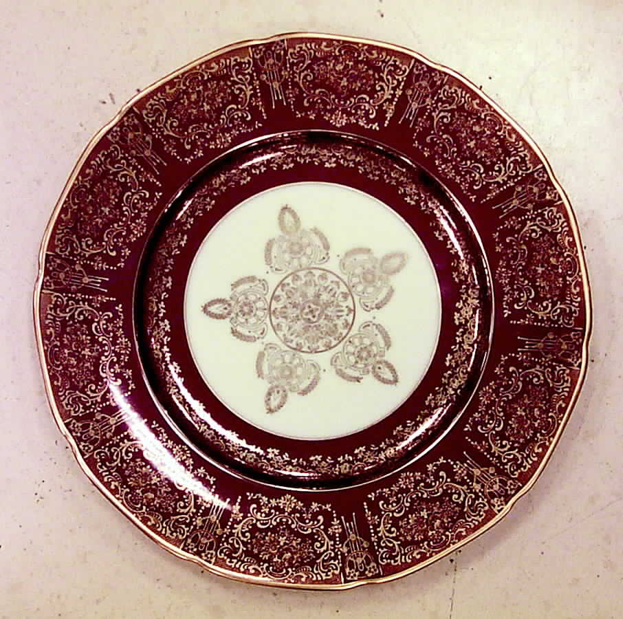 LET1 Dinner Plate by Leighton-1
