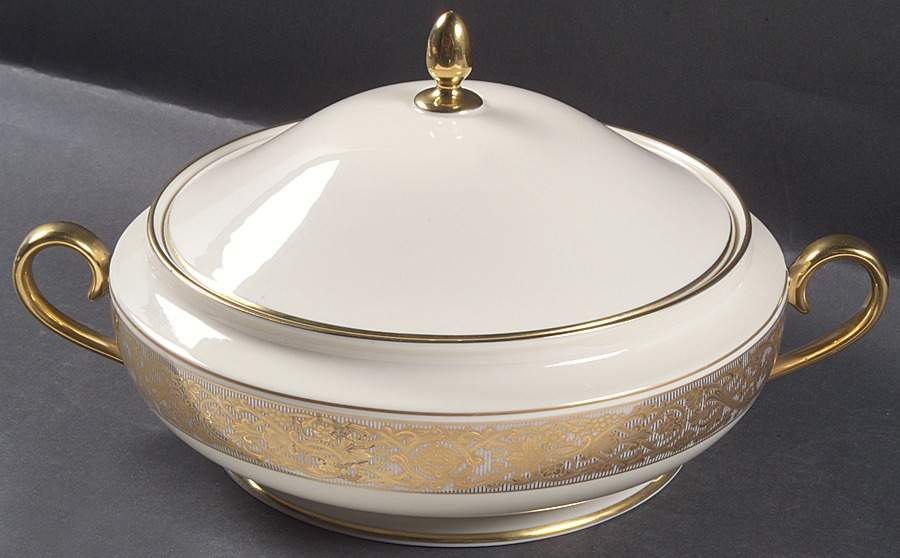 Haute Couture Round Covered Vegetable by Lenox-1