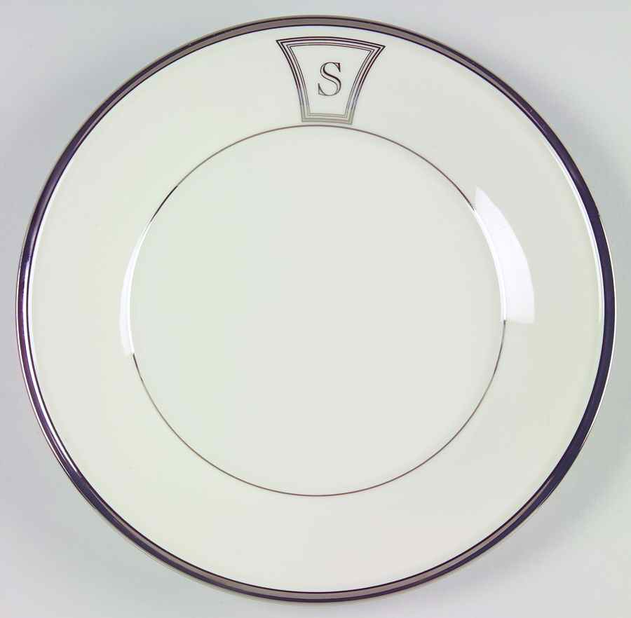 Solitaire Tempo Monogram Luncheon Plate by Lenox-1