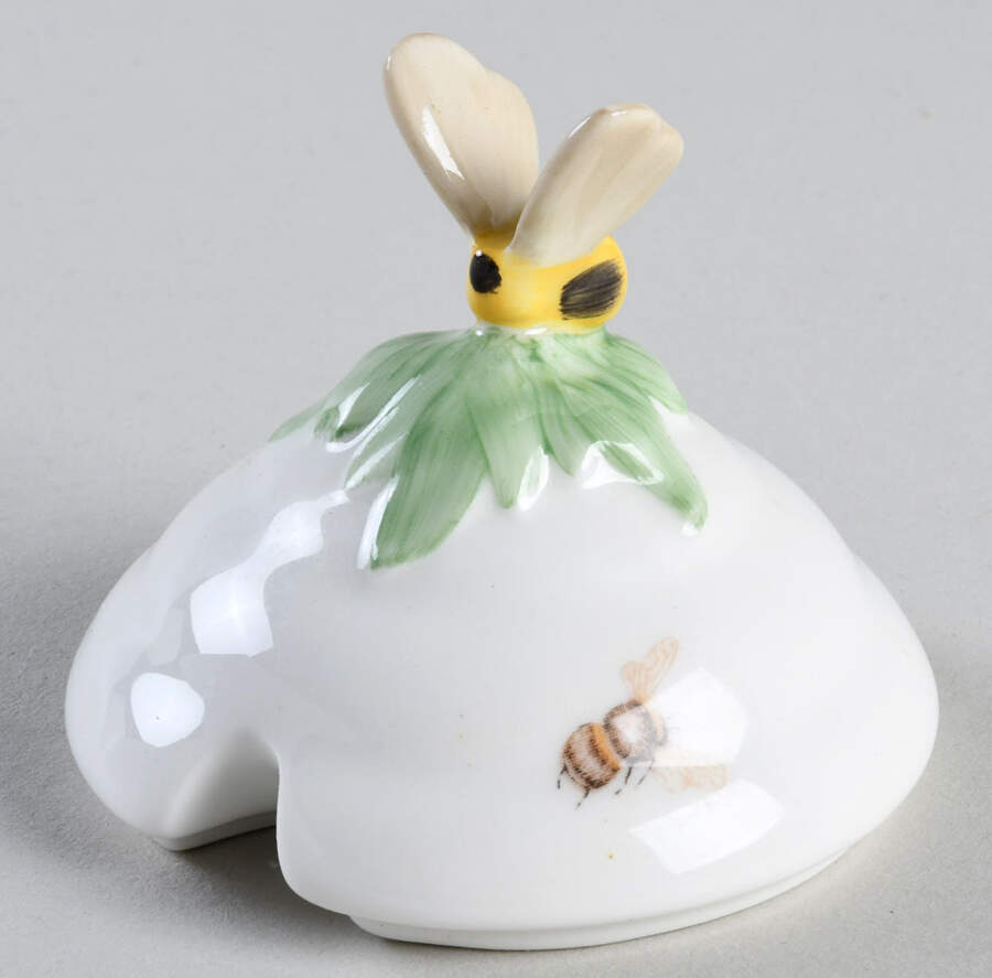 Butterfly Meadow Lid for Honey Pot by Lenox-1