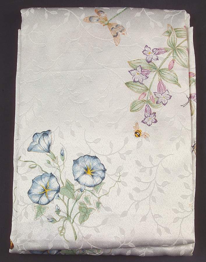 Butterfly Meadow 60" X 84" Oblong Tablecloth by Lenox-1