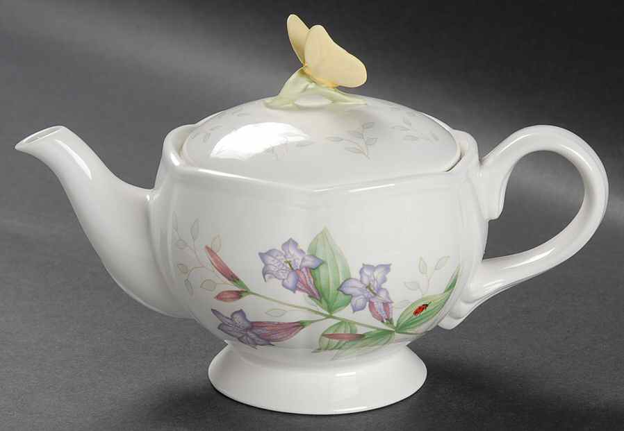 Butterfly Meadow Miniature Teapot & Lid by Lenox-1