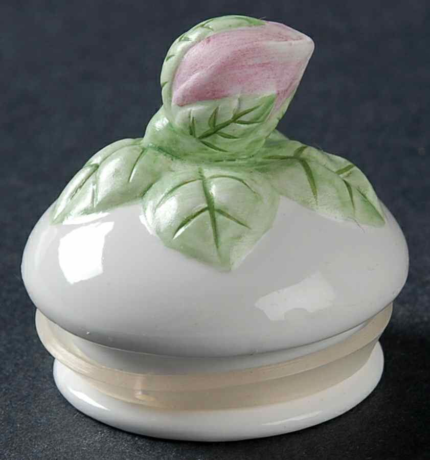 Butterfly Meadow Lid for Oregano Spice Jar by Lenox-1