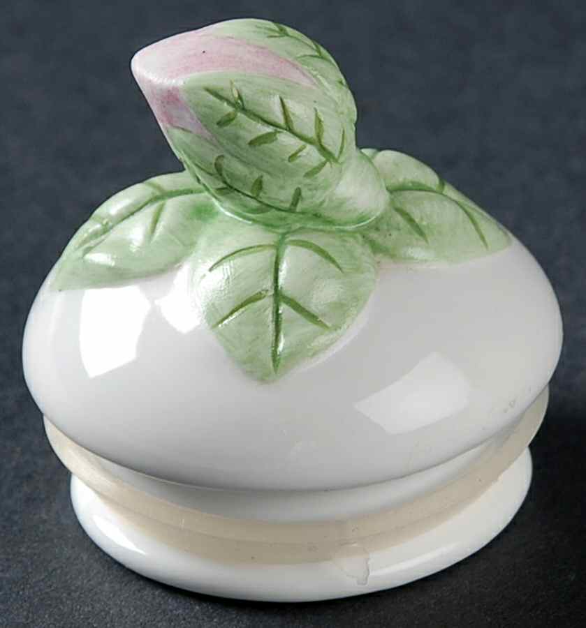 Butterfly Meadow Lid for Basil Spice Jar by Lenox-1