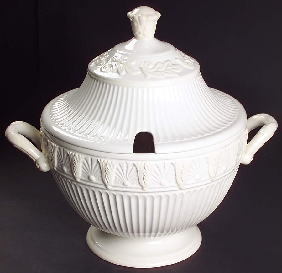 Butler's Pantry Tureen & Lid by Lenox-1