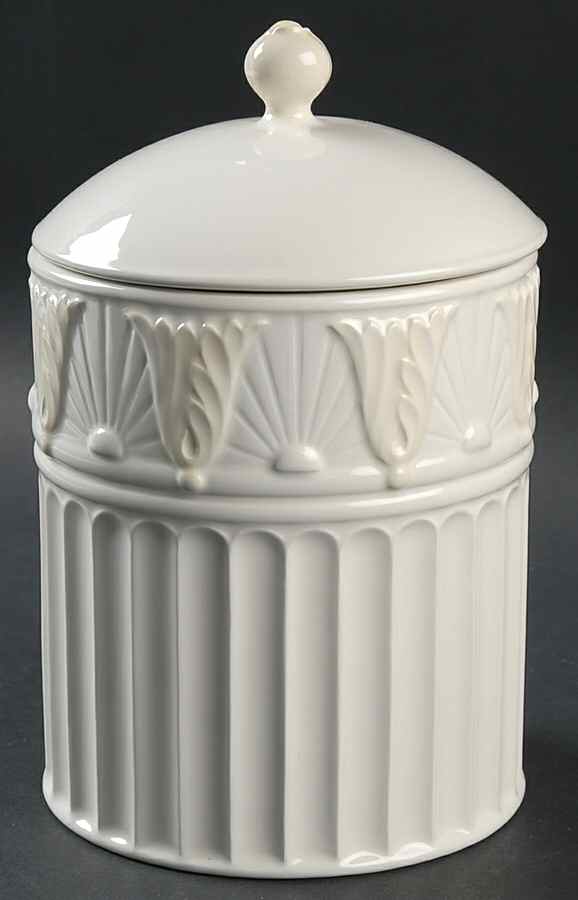Butler's Pantry Medium Canister & Lid by Lenox-1