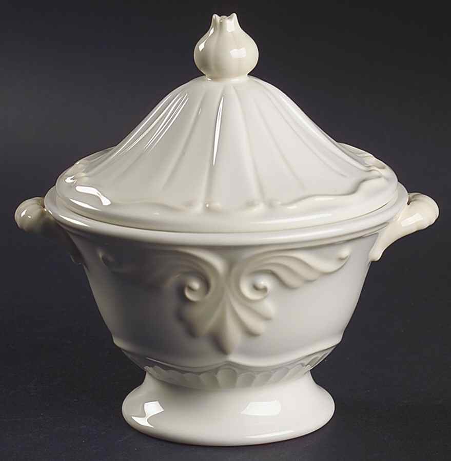 Butler's Pantry Candy Box & Lid by Lenox-1