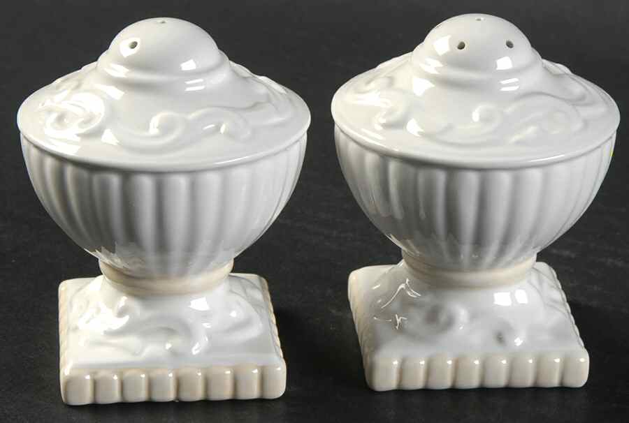 Butler's Pantry Salt & Pepper Set by Lenox-1