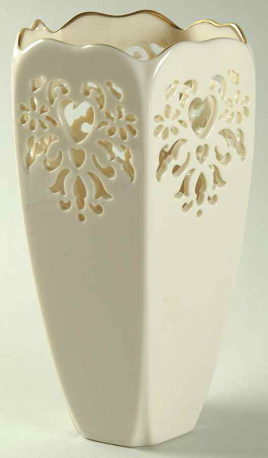 Eternal Hearts Collection 7" Vase by Lenox-1