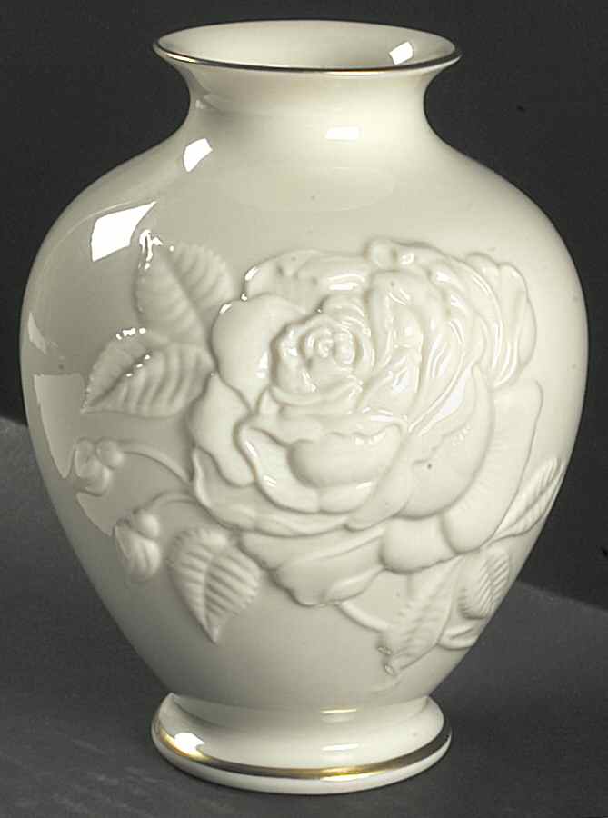 Rosebud Collection 6" Vase by Lenox-1