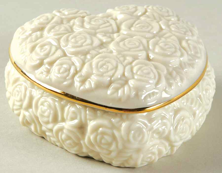 Rosebud Collection Heart Shape Box & Lid by Lenox-1