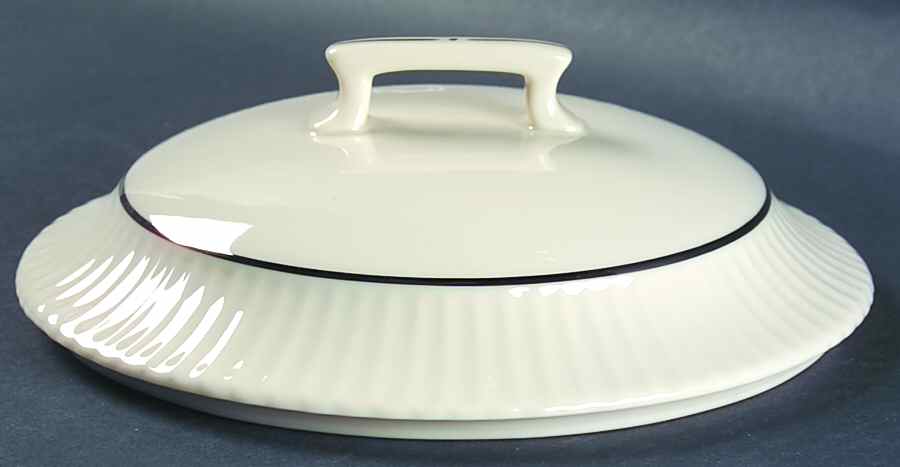 Citation Platinum Lid for Round Vegetable by Lenox-1