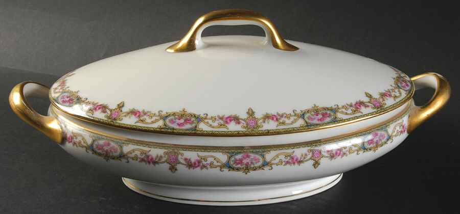 The Arenida Oval Covered Vegetable by Leon D Bloch-1