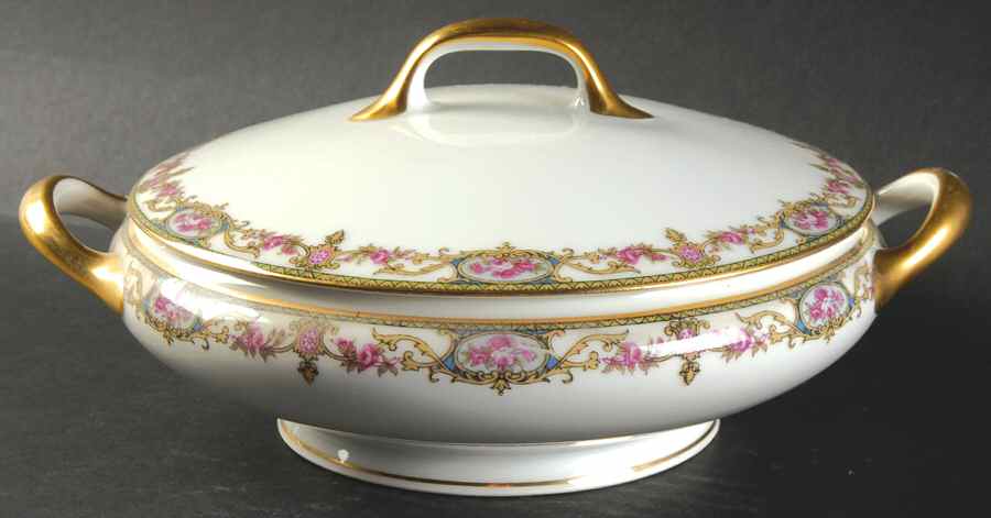 The Arenida Round Covered Vegetable by Leon D Bloch-1