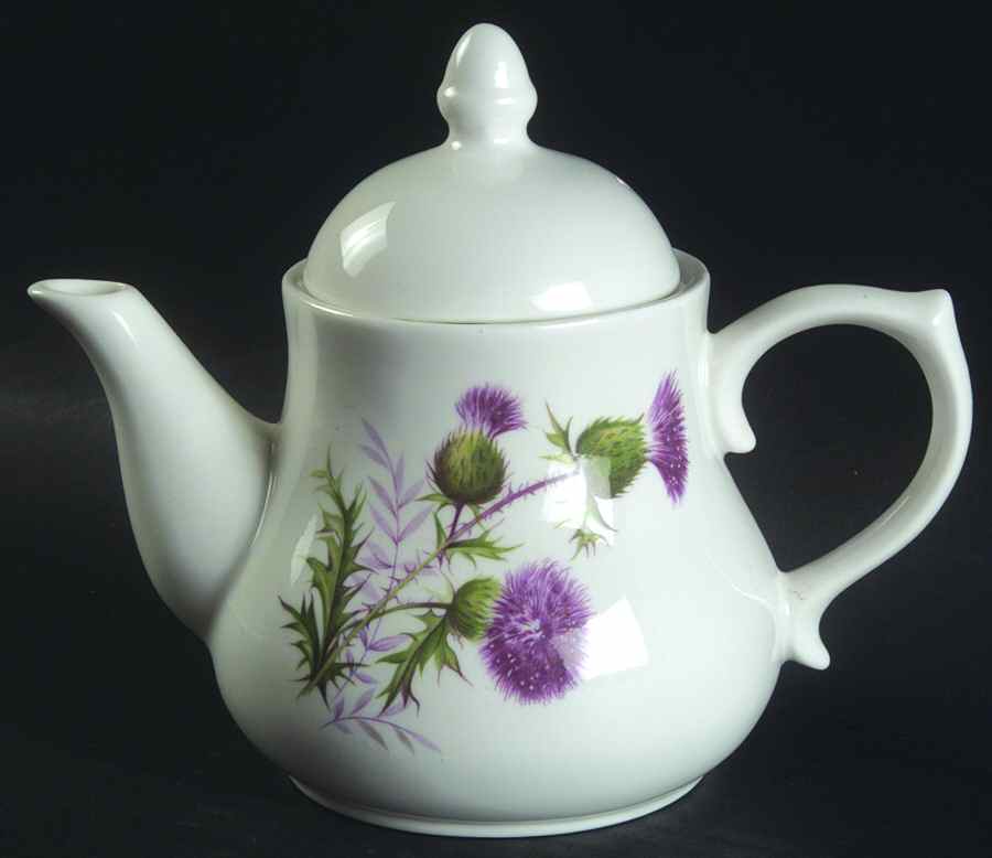 The Thistle Small Teapot & Lid by Luckenbooth-1