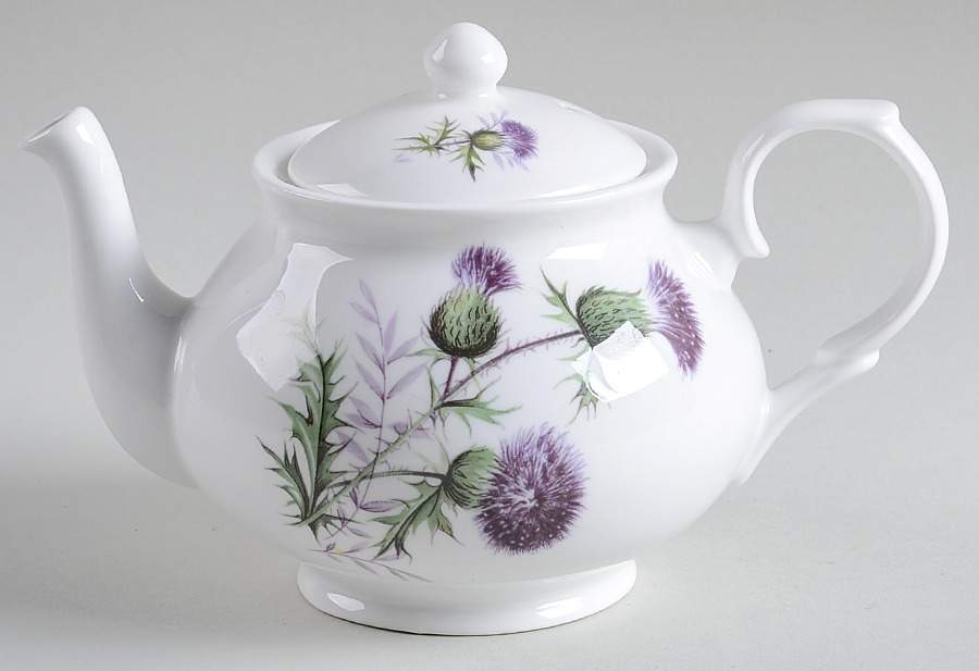 The Thistle Mini Teapot & Lid by Luckenbooth-1