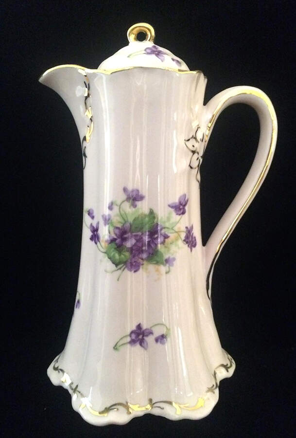 LEI1 Chocolate Pot & Lid by Leneige-1