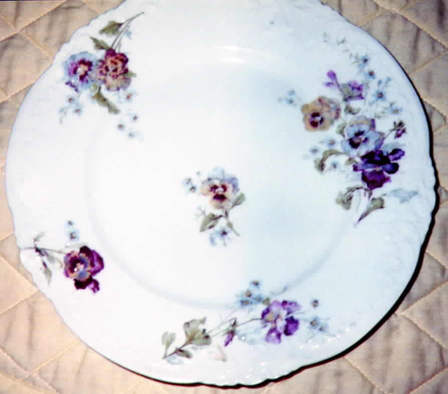 LIM71 Dinner Plate by Limoges-French-1