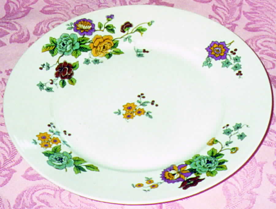 LEG20 Dinner Plate by F Legrand & Cie-1